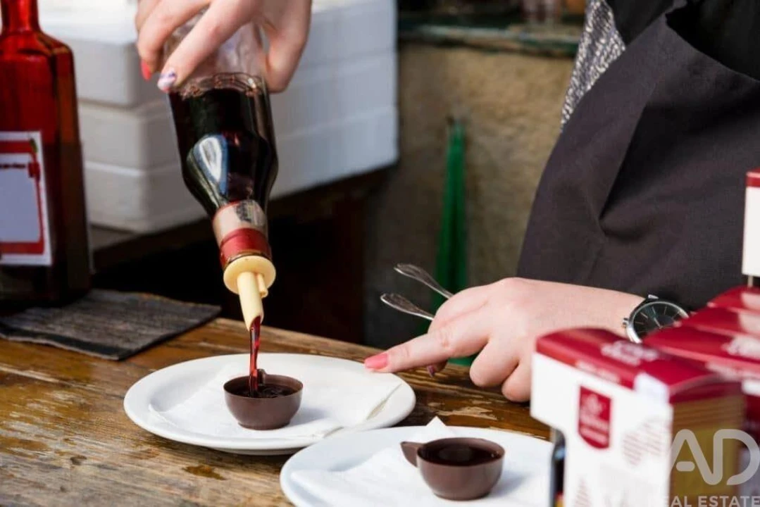 Moradia T4 para Venda em Santa Maria, São Pedro e Sobral da Lagoa Foto 24