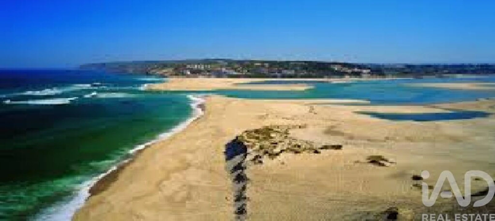 Moradia T4 para Venda em Santa Maria, São Pedro e Sobral da Lagoa Foto 27