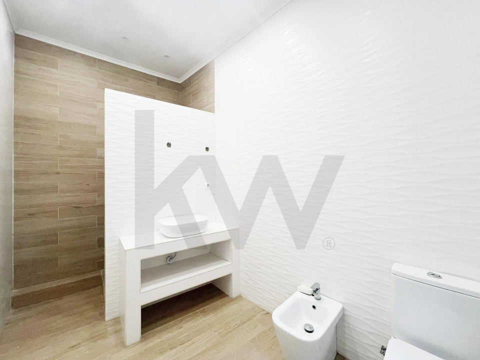 Moradia T7 para Venda em Romeira e Várzea Foto 31