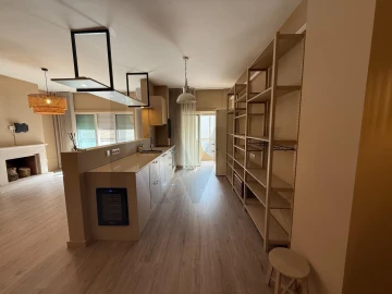 Apartamento T2 para Arrendamento em Santa Marinha e São Pedro da Afurada