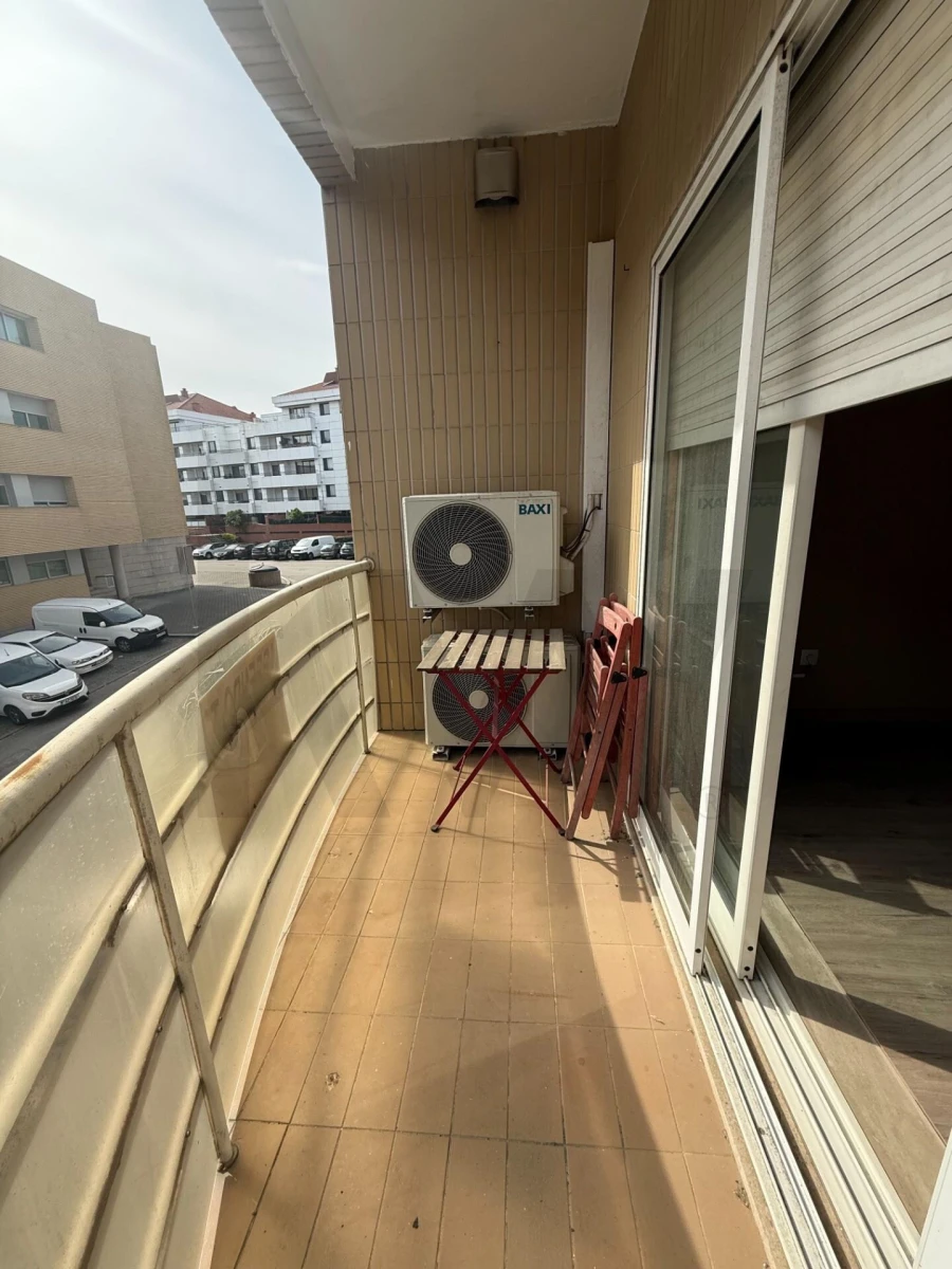 Apartamento T2 para Arrendamento em Santa Marinha e São Pedro da Afurada Foto 6