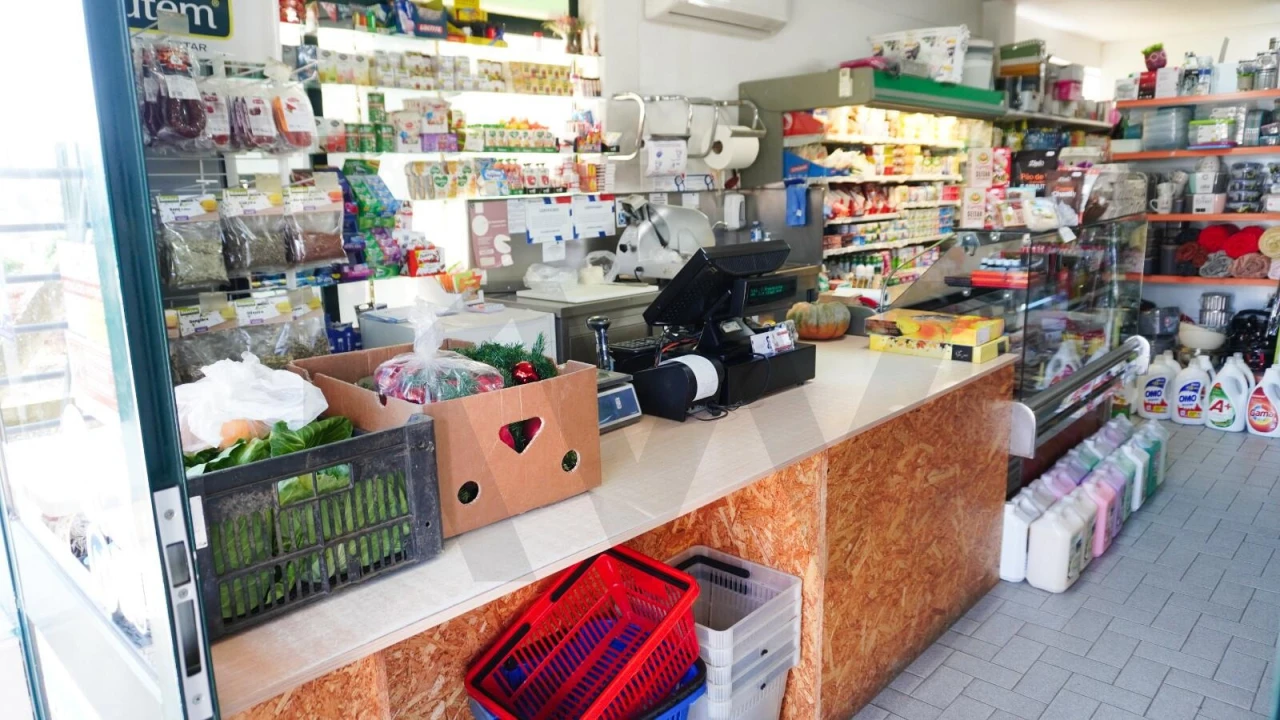 Loja para Trespasse em Nine Foto 4