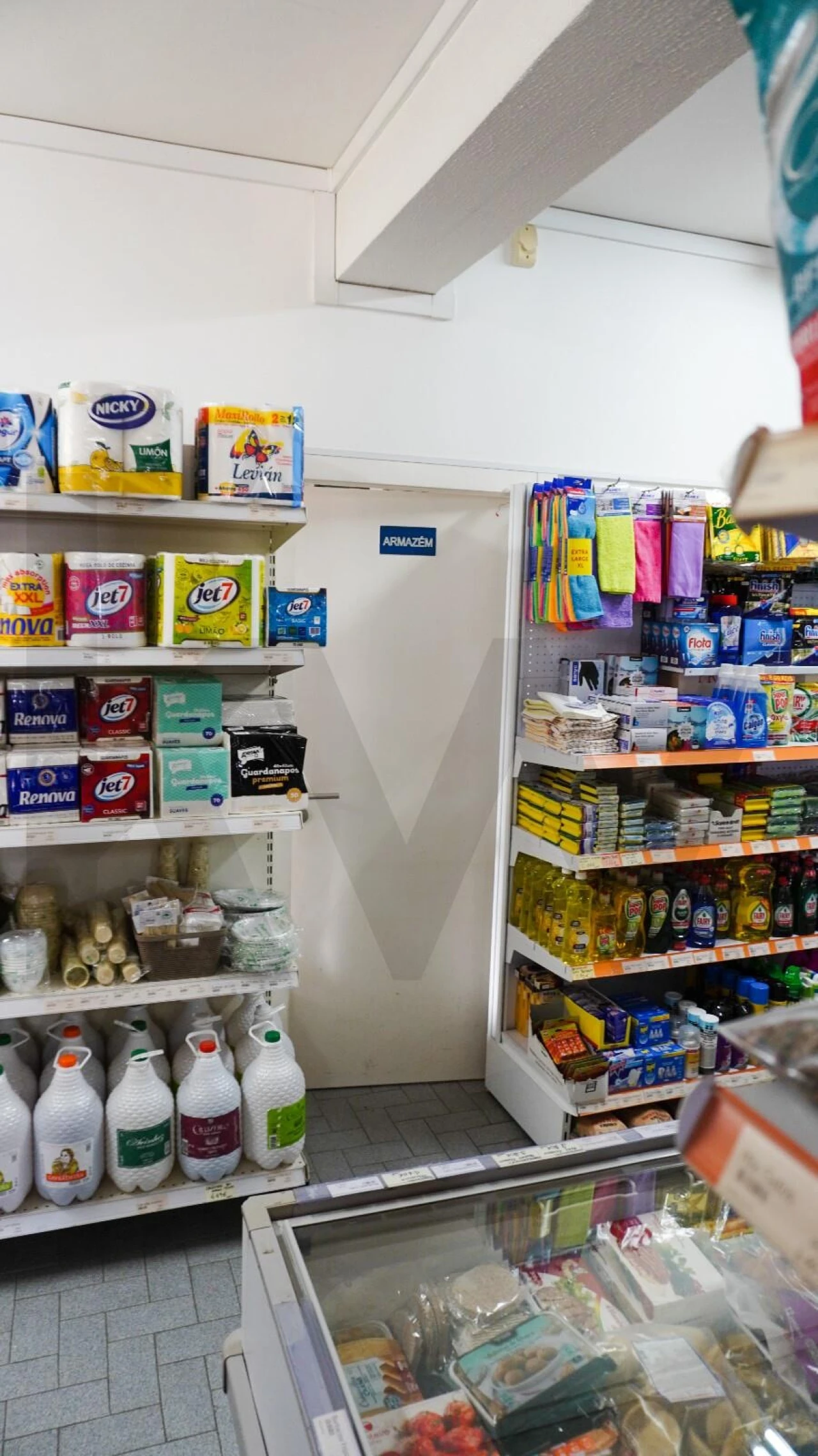 Loja para Trespasse em Nine Foto 22