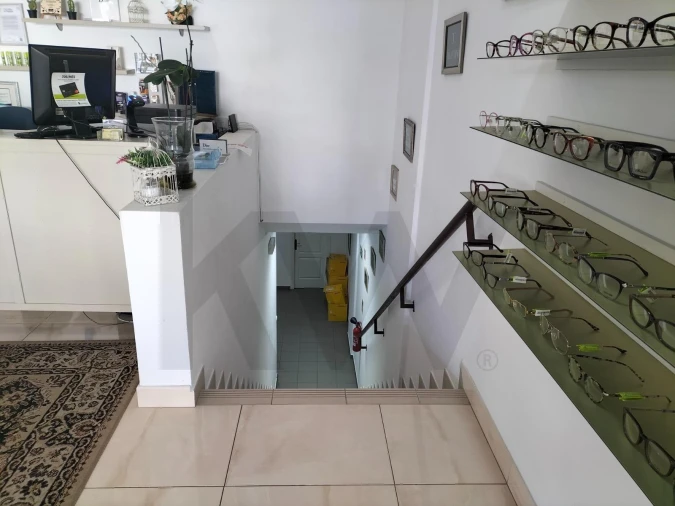 Loja para Arrendamento em Albufeira e Olhos de Água Foto 7