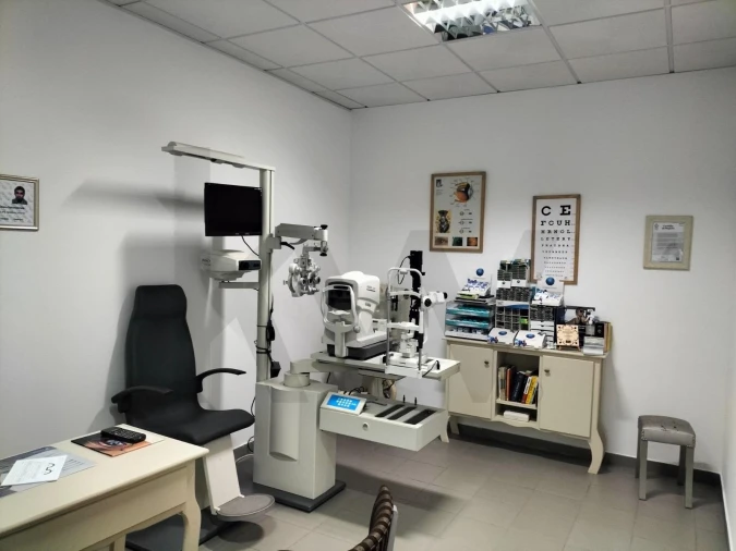 Loja para Arrendamento em Albufeira e Olhos de Água Foto 8