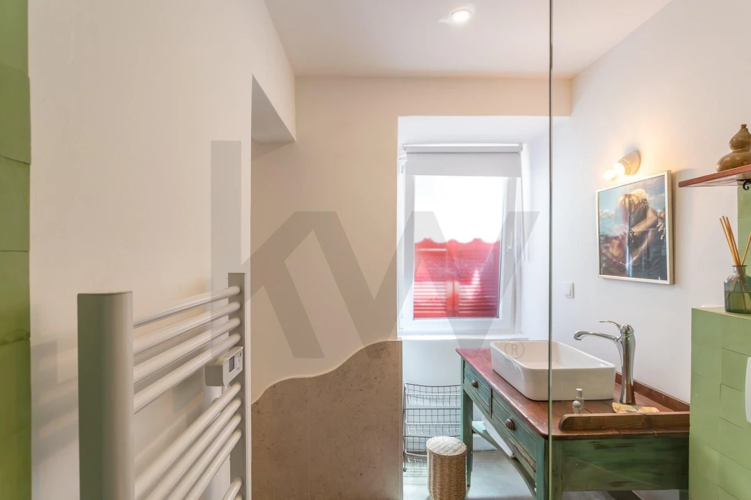 Apartamento T2 para Arrendamento em Santa Maria Maior Foto 13