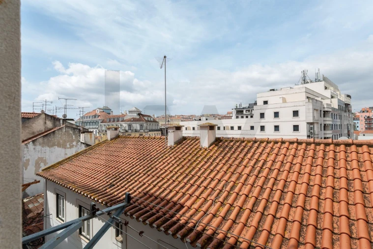 Apartamento T2 para Arrendamento em Santa Maria Maior Foto 25