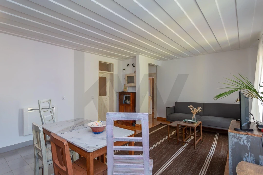 Apartamento T2 para Arrendamento em Santa Maria Maior Foto 6