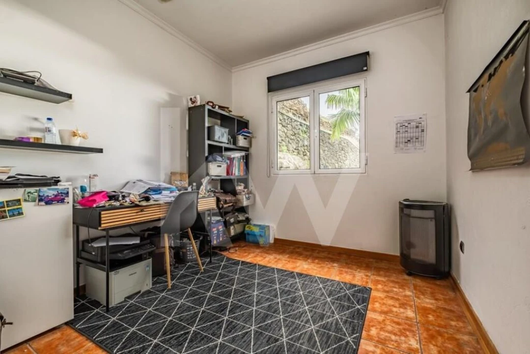 Moradia T3 para Venda em Arco da Calheta Foto 12