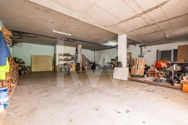 Moradia T3 para Venda em Arco da Calheta Foto 43