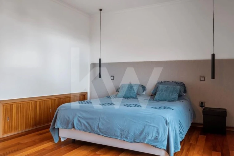 Moradia T3 para Venda em Arco da Calheta Foto 31