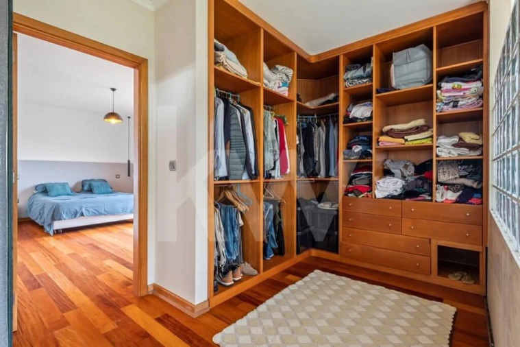 Moradia T3 para Venda em Arco da Calheta Foto 27