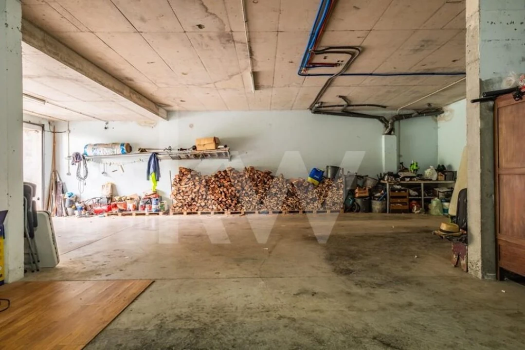 Moradia T3 para Venda em Arco da Calheta Foto 44