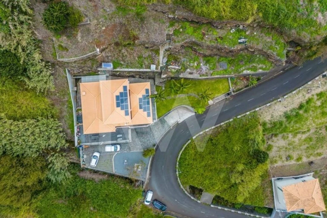 Moradia T3 para Venda em Arco da Calheta Foto 51