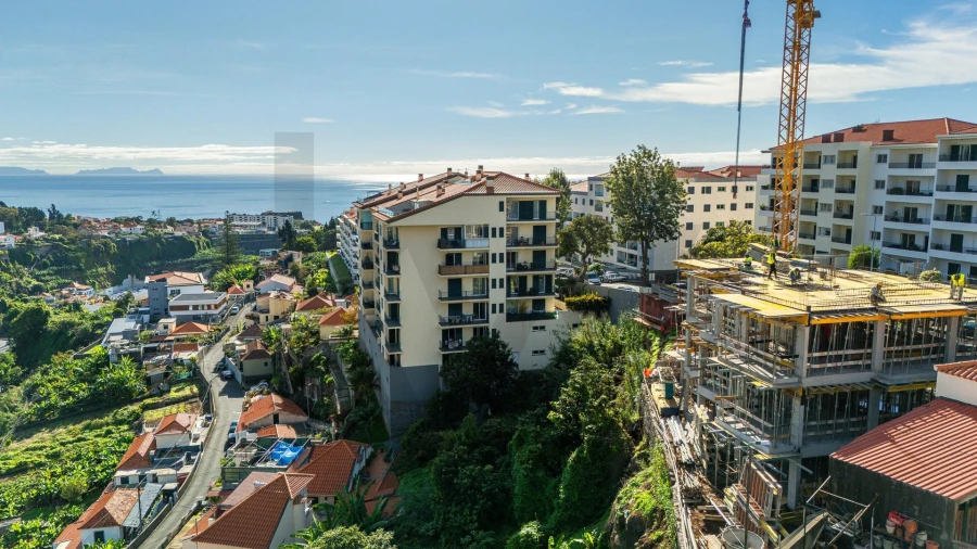 Apartamento T1 para Venda em Santo Antonio Foto 9