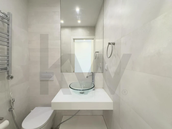 Apartamento T2 para Arrendamento em Arroios Foto 25