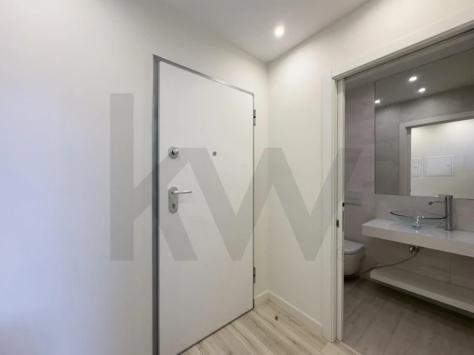 Apartamento T2 para Arrendamento em Arroios Foto 22