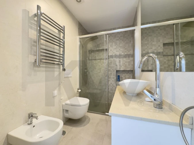 Apartamento T2 para Arrendamento em Arroios Foto 23