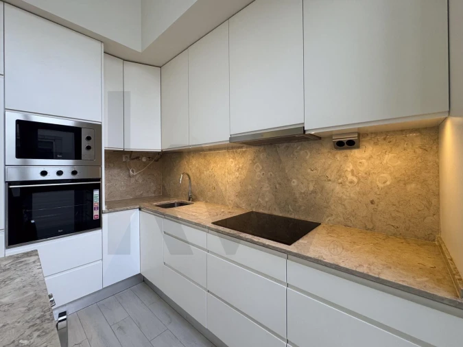 Apartamento T2 para Arrendamento em Arroios Foto 9