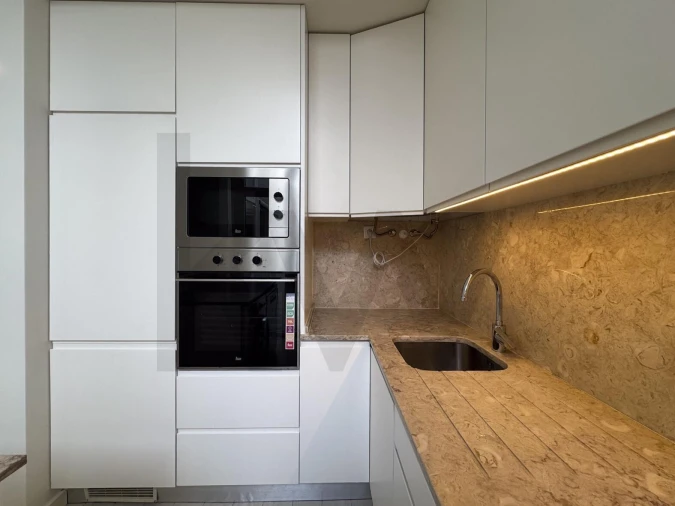 Apartamento T2 para Arrendamento em Arroios Foto 11