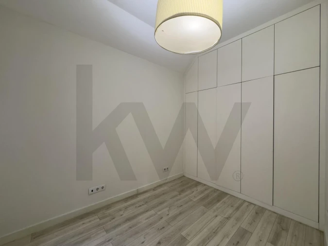 Apartamento T2 para Arrendamento em Arroios Foto 21