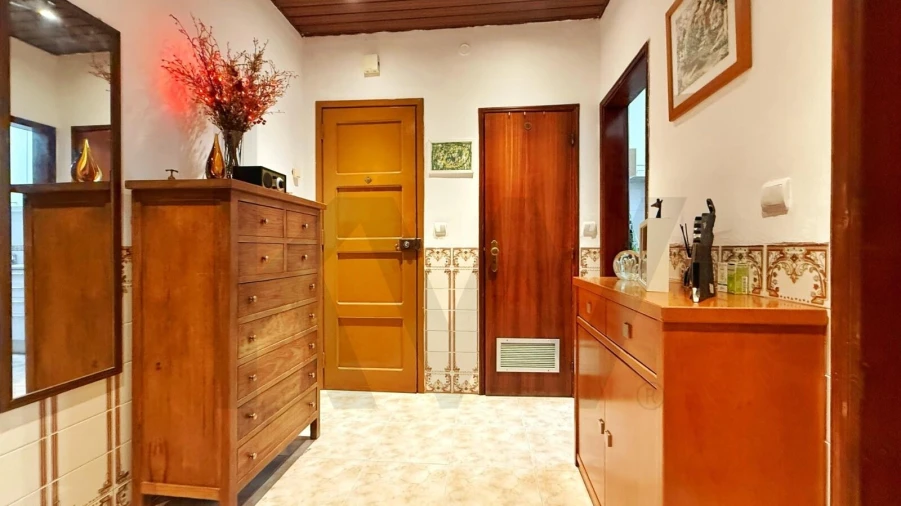 Apartamento T2 para Venda em Almada, Cova da Piedade, Pragal e Cacilhas Foto 1