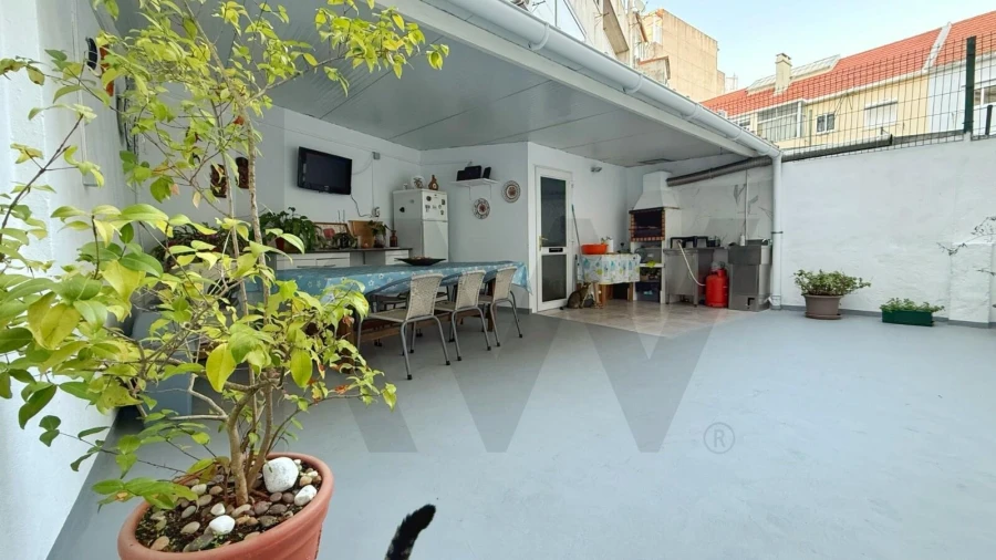 Apartamento T2 para Venda em Almada, Cova da Piedade, Pragal e Cacilhas Foto 10