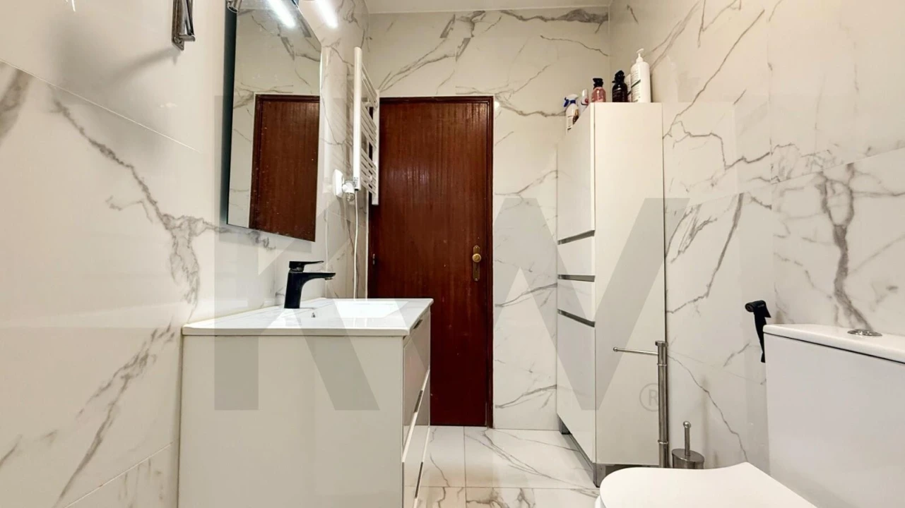 Apartamento T2 para Venda em Almada, Cova da Piedade, Pragal e Cacilhas Foto 11