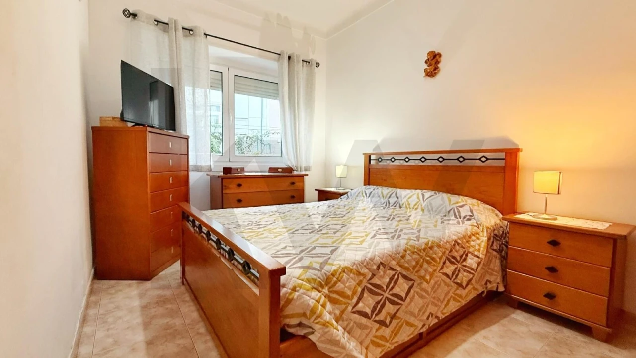 Apartamento T2 para Venda em Almada, Cova da Piedade, Pragal e Cacilhas Foto 16