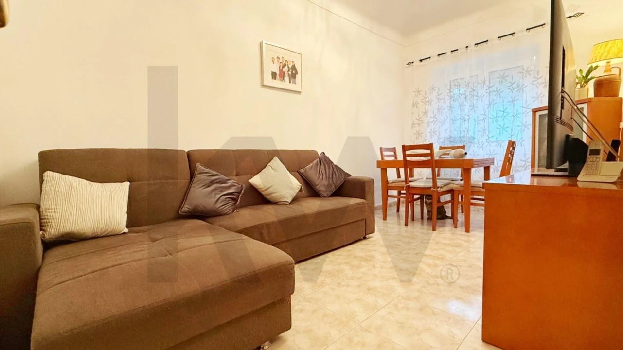 Apartamento T2 para Venda em Almada, Cova da Piedade, Pragal e Cacilhas Foto 3