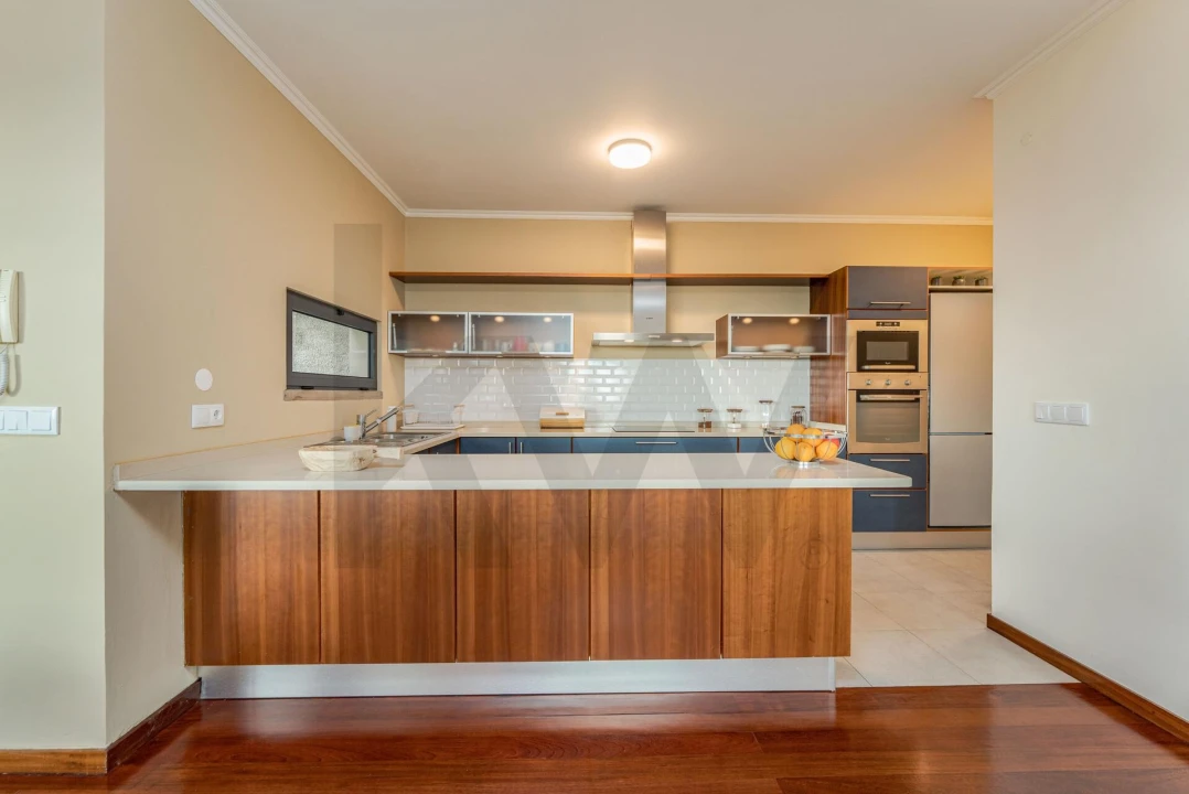 Moradia T2 para Venda em São Roque Foto 18