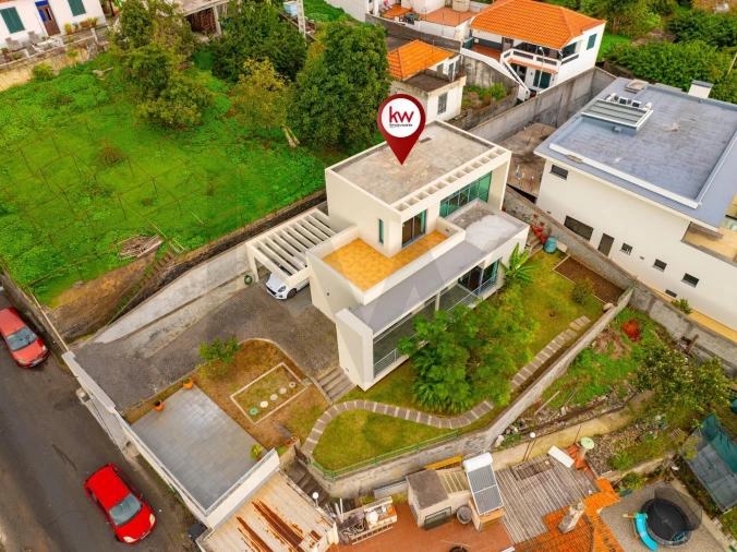 Moradia T2 para Venda em São Roque Foto 68