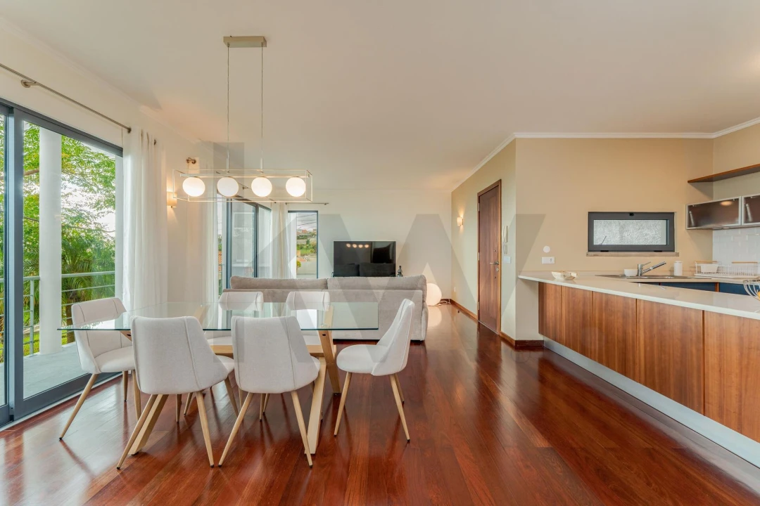 Moradia T2 para Venda em São Roque Foto 3