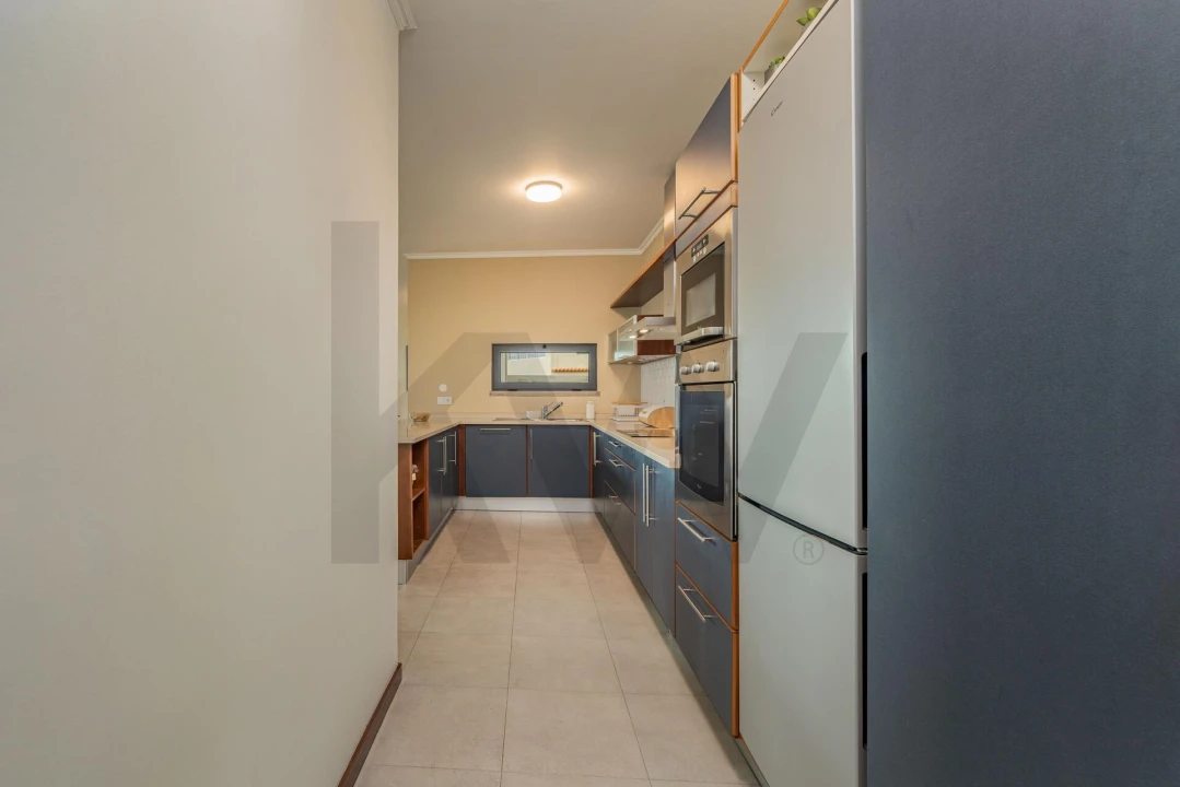 Moradia T2 para Venda em São Roque Foto 16