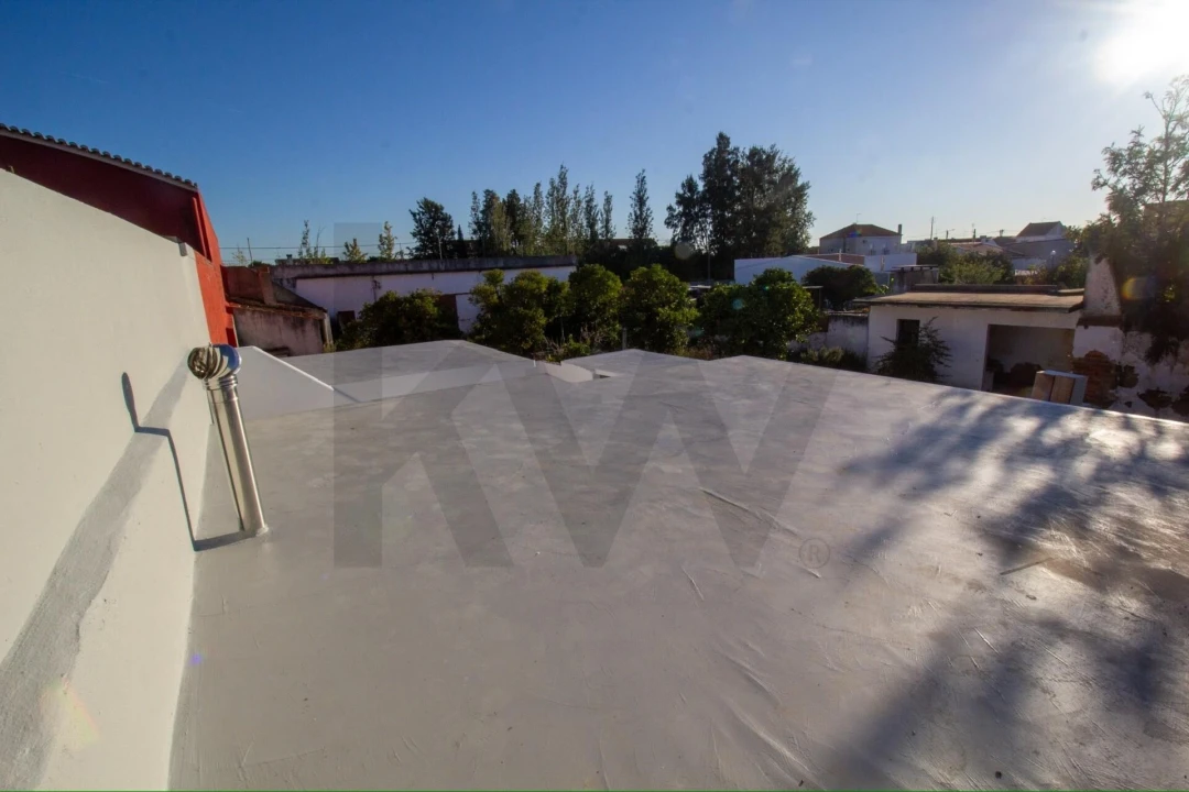 Moradia T3 para Venda em Benfica do Ribatejo Foto 36