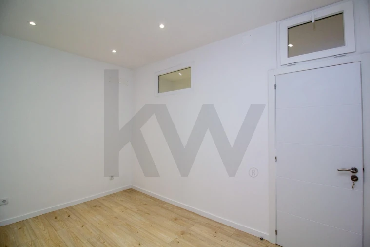 Moradia T3 para Venda em Benfica do Ribatejo Foto 12