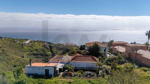 Moradia T3 para Venda em Caniço