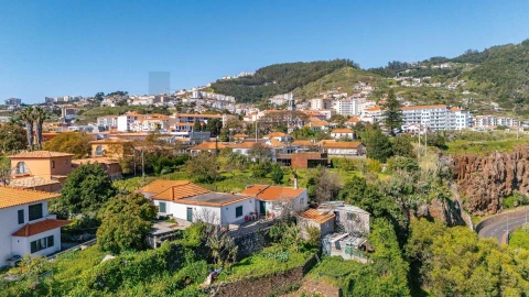 Moradia T3 para Venda em Caniço