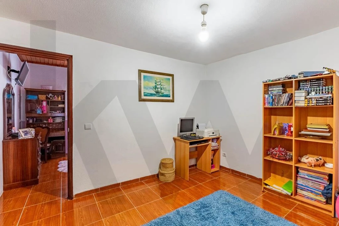 Moradia T3 para Venda em Caniço Foto 12