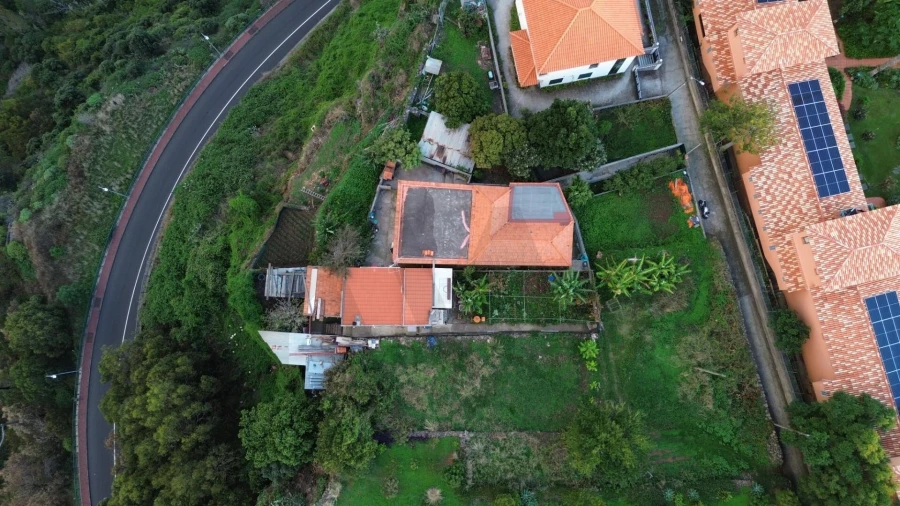 Moradia T3 para Venda em Caniço Foto 6