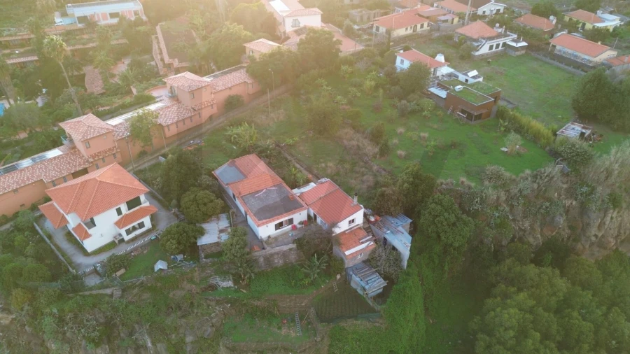 Moradia T3 para Venda em Caniço Foto 5