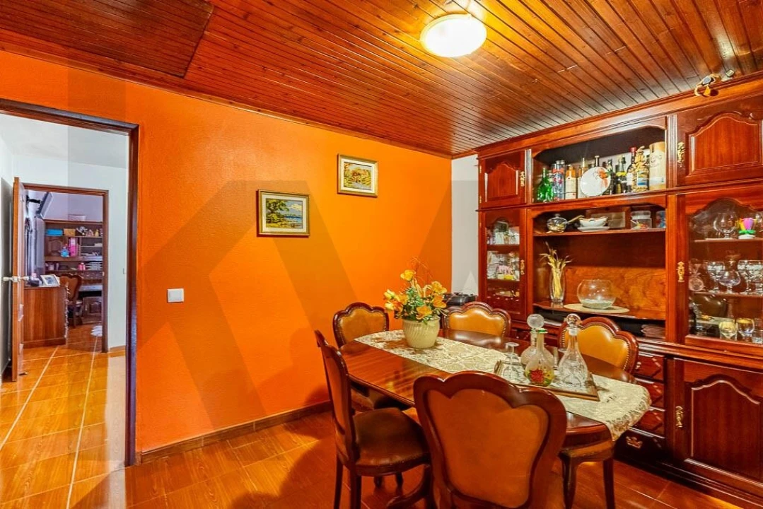 Moradia T3 para Venda em Caniço Foto 10