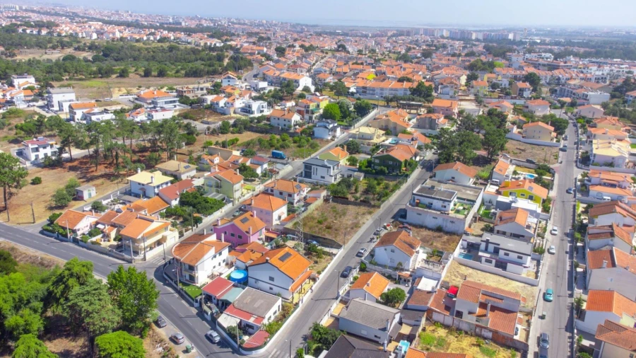 Terreno para Venda em Charneca de Caparica e Sobreda Foto 7