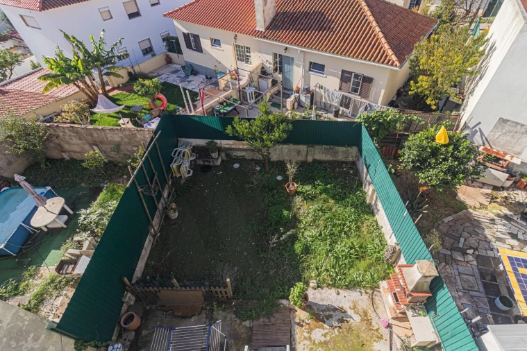 Apartamento T3 para Arrendamento em Porto Salvo Foto 11