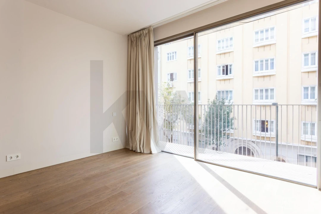 Apartamento T2 para Venda em Santo António Foto 22