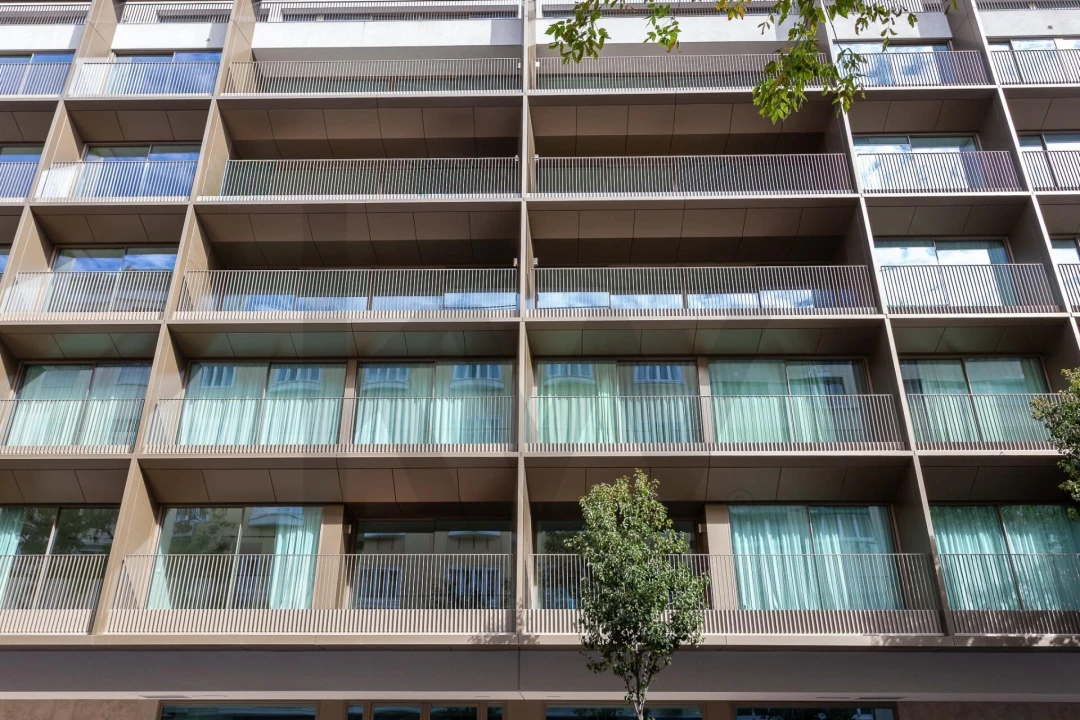 Apartamento T2 para Arrendamento em Santo António Foto 33