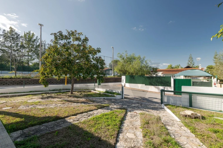 Moradia T4 para Venda em Sesimbra (Castelo) Foto 22