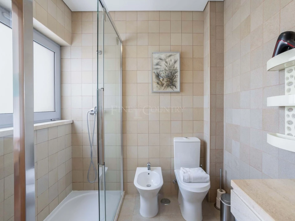 Apartamento T2 para Venda em Olhão Foto 29