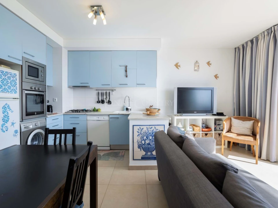 Apartamento T2 para Venda em Olhão Foto 14