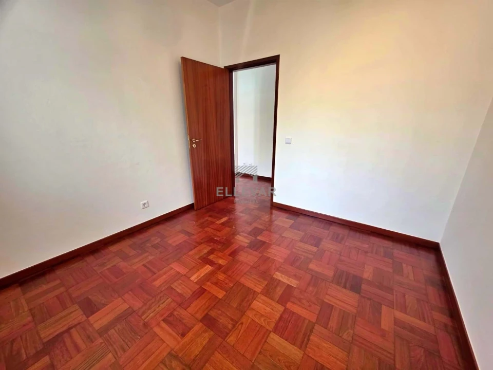 Moradia T2 para Venda em Funchal (São Pedro) Foto 19